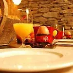 Le Chalet Des Anges Bed & Breakfast