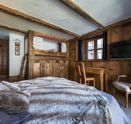 Le Chalet Des Anges B&B